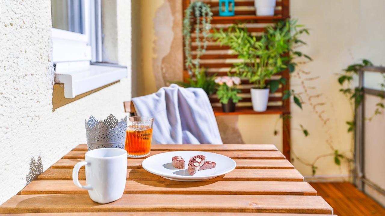 Studio Hirsch56 - Zentral-Ruhig-Terrasse-Netflix Karlsruhe Exterior foto